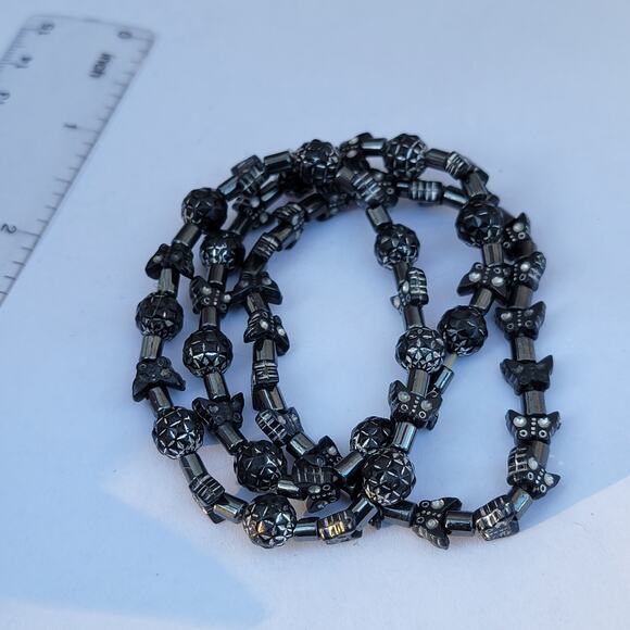 Vintage hematite bracelet carved animals black metallic stretch 90s - Picture 7 of 10